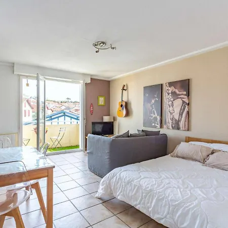 Apartamento Biarritz, 1 Piece, 2 Personnes - Fr-1-3-392 *